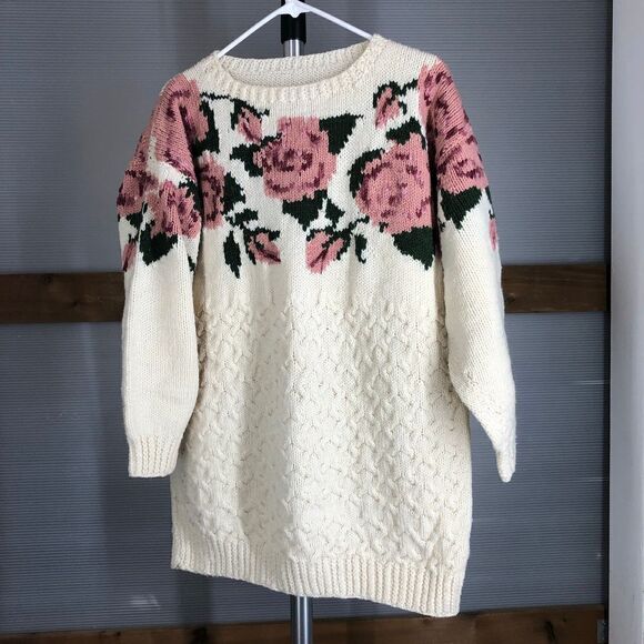 HANDMADE Wool Blend Cream Fisherman Crewneck Cable Knit Sweater Floral Sz M/L/XL - Picture 1 of 6